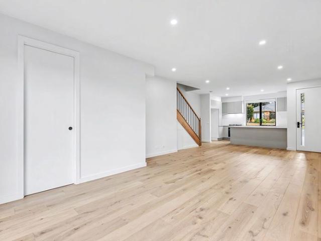 Brand New Four Bedroom Family Home in the Heart of Mordialloc