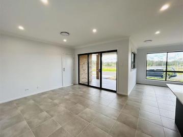 Double Storey Home | Stylish Living in a Convenient Location