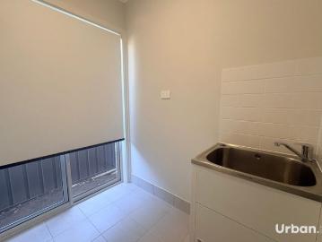 Brand New Four Bedroom Home in Caphilly For Lease!