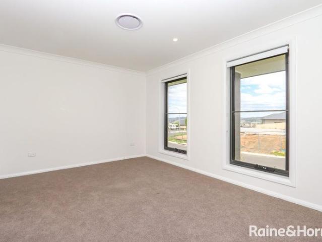 BRAND NEW FOUR BEDROOM HOME IN KELSO Available Now!