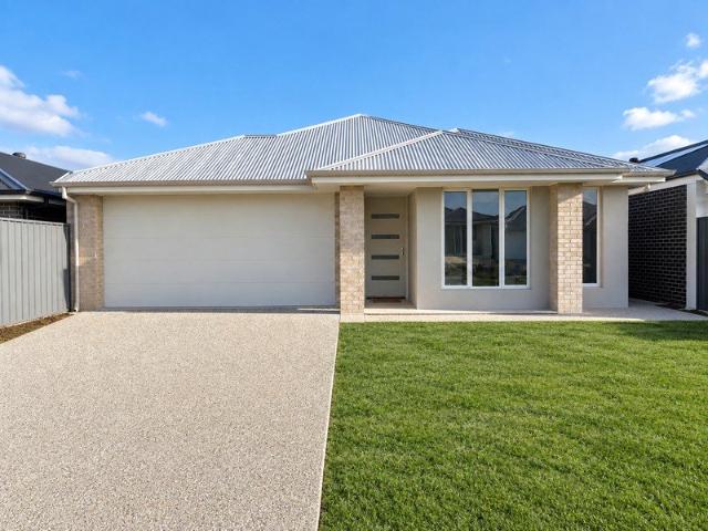 Brand New Four Bedroom Home in Hindmarsh Island!