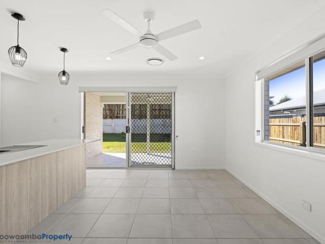 BRAND NEW FOUR BEDROOM HOME IN PINNACLE ESTATE, KEARNEYS SPRING