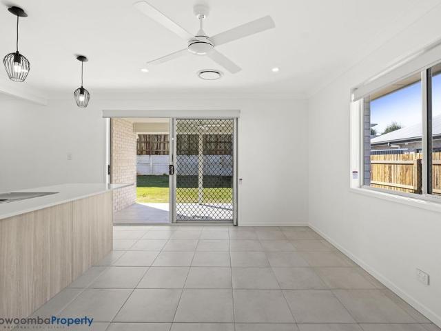 BRAND NEW FOUR BEDROOM HOME IN PINNACLE ESTATE, KEARNEYS SPRING