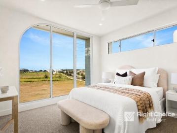 Brand New Four Bedroom Home in the Heart of Shell Cove Marina Precinct