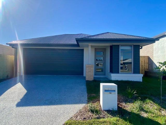 BRAND NEW FOUR BEDROOM HOUSE WITH SECOND LOUNGE ROOM