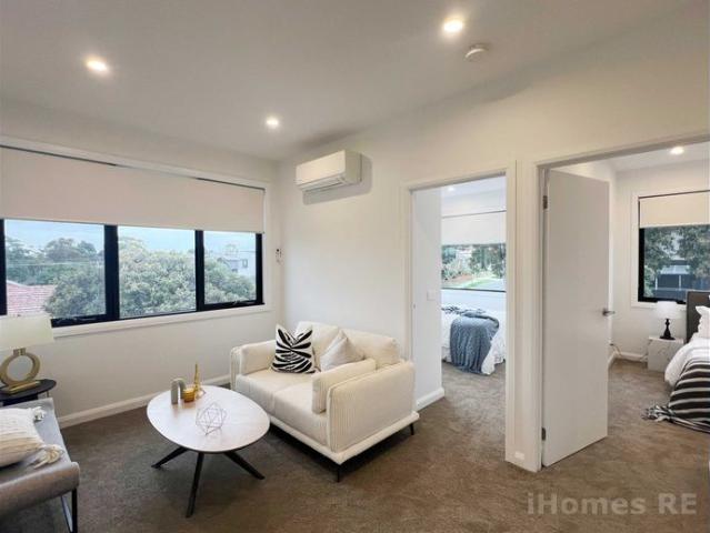 Brand New Four Bedroom Townhome Living in Avondale Heights
