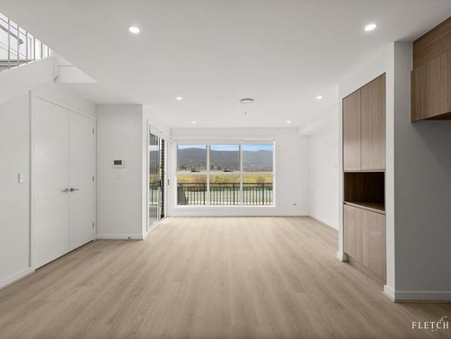 Brand New Four Bedroom Townhouse