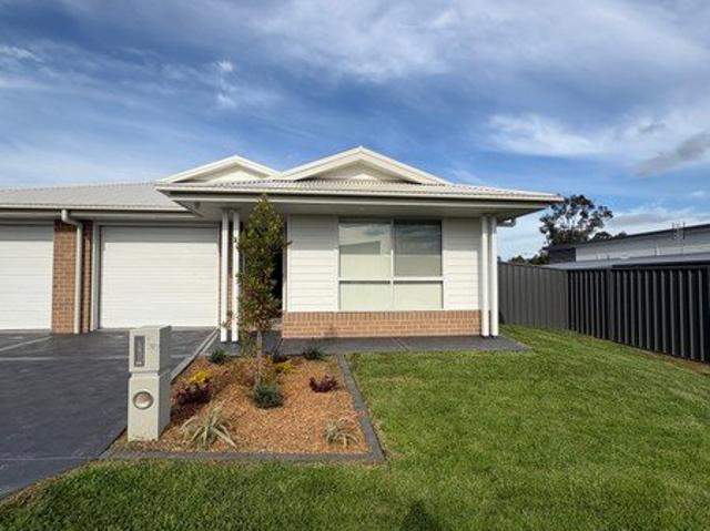 Brand New Family Home for Lease Modern Living in Bellbird