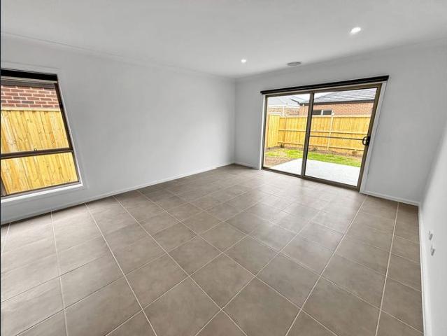 Brand New Family Home in Charlemont