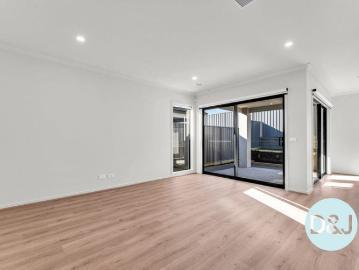 Brand New Family Home in a Peaceful Nar Nar Goon Location