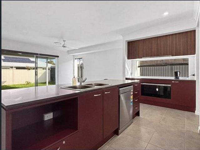 Brand New Family Home in a Quiet Banksia Beach Estate