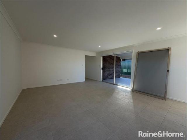 Brand New Family Home in Evanston Gardens