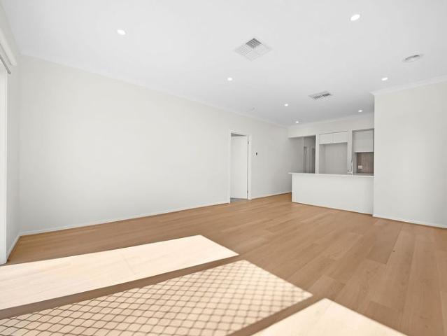 Brand New Family Home in Sought After Lara Lakes Estate