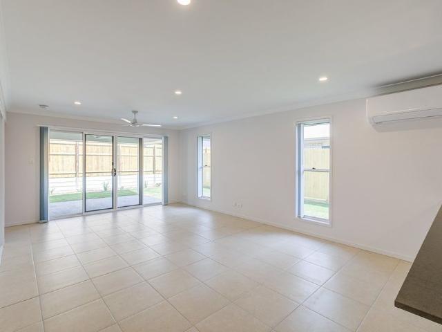 Brand New Family Home in Park Lane Reserve!