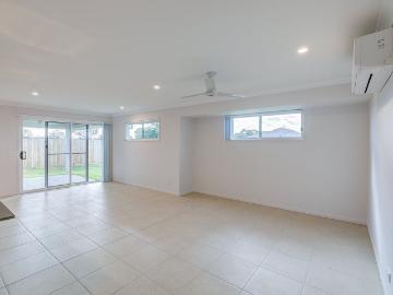 Brand New Family Home in Park Lane Reserve!