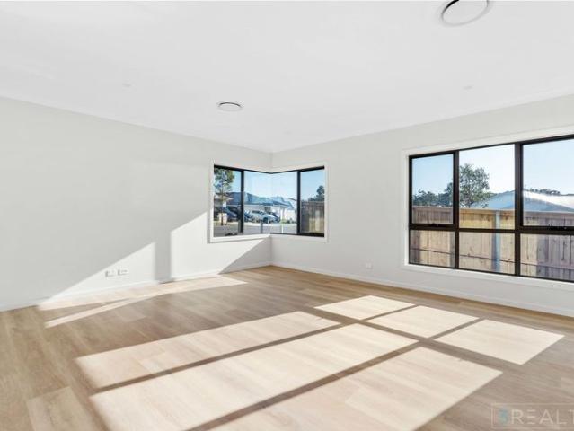 Brand New Family Home in Peaceful Crangan Bay