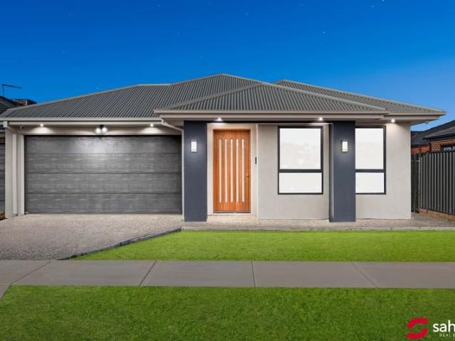 Brand New Family Home in Prime Central Sunbury Location !