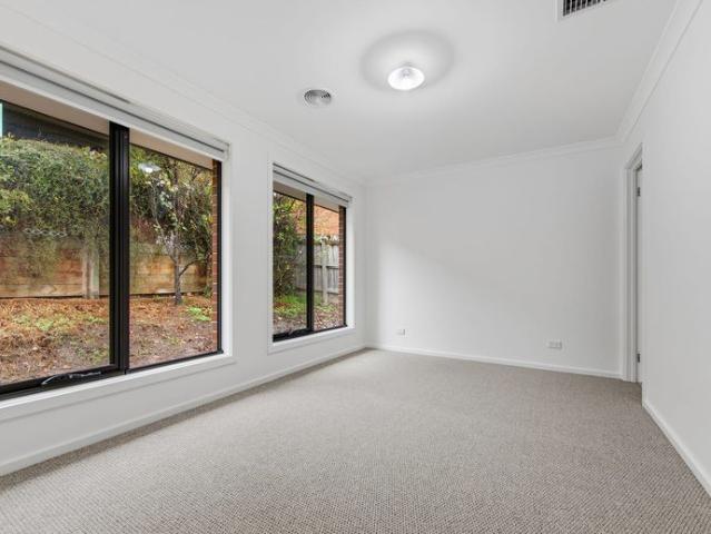 Brand New Family Home in Prime Maddingley Location