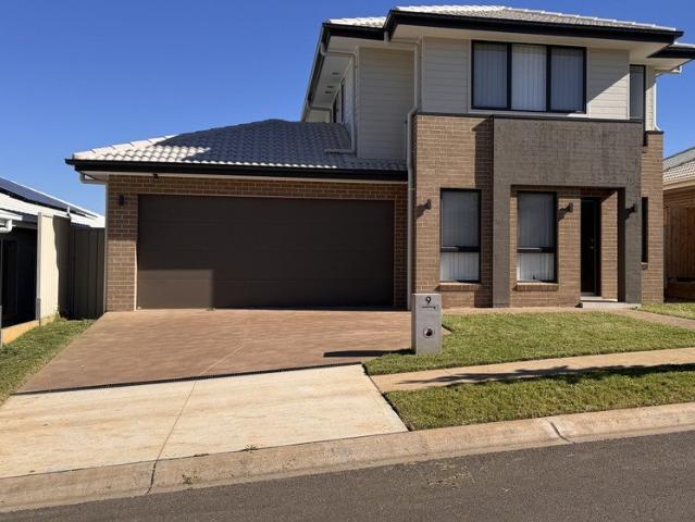 Brand New Family Home in the Heart of Menangle Park