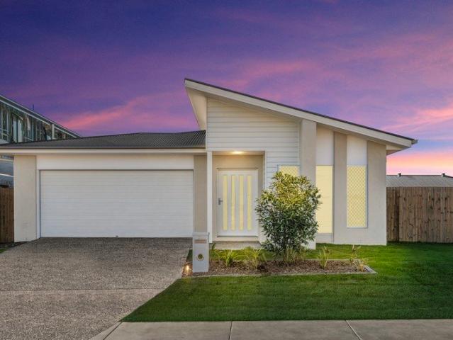 Brand New Family Home on 512sqm with Side Access | Premium Ready to Move in Living!