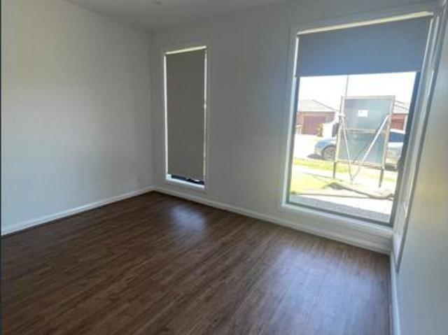 Brand New Family Home Offering Modern Comfort in Maddingley