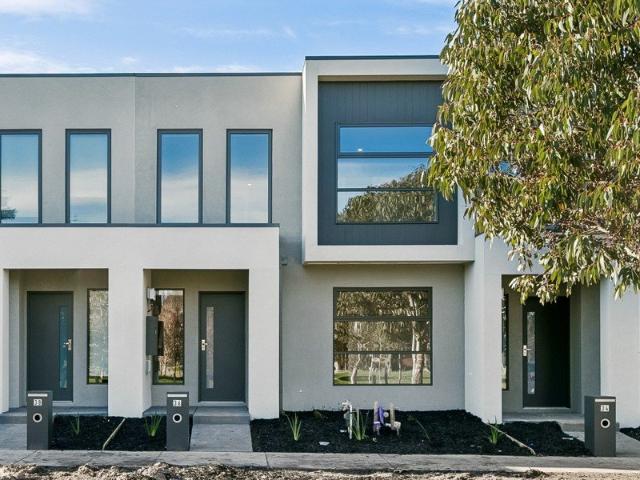 Brand New Family Home Opposite Parkland