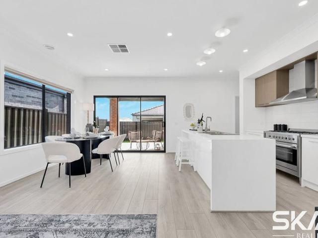 Brand New Family Home Location & Quality !