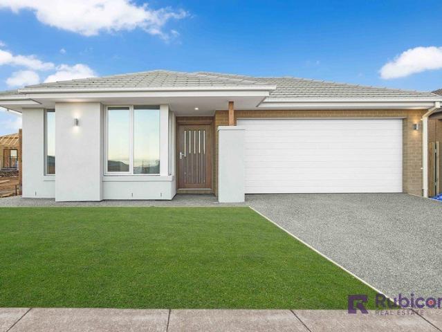 Brand New Family Home Modern Living in Mambourin
