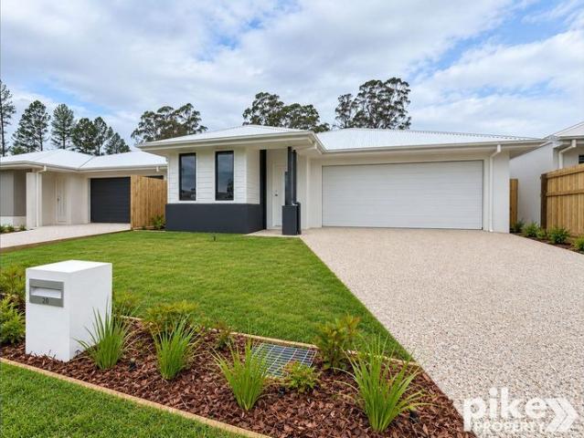 Brand New Family Home with 2 Living Areas, Solar Panels & an Extra Large Backyard