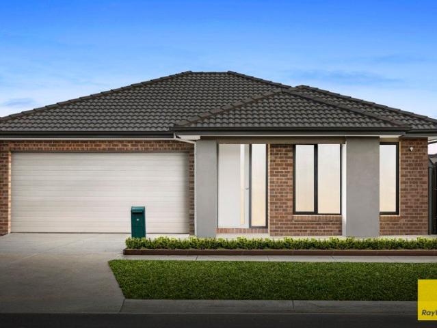 Brand New Family Home with Three Spacious Living Areas in the Heart of Kalkallo