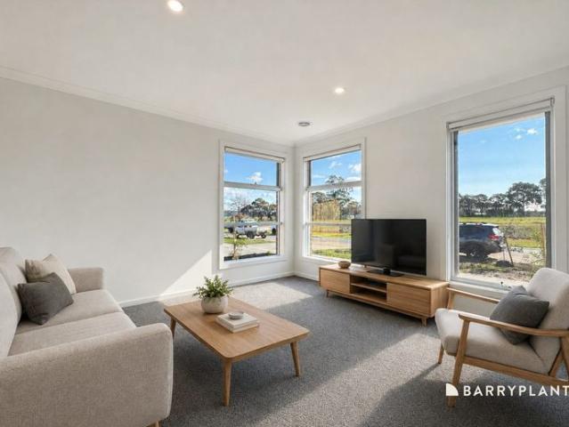 Brand New Family Home with a Huge Backyard