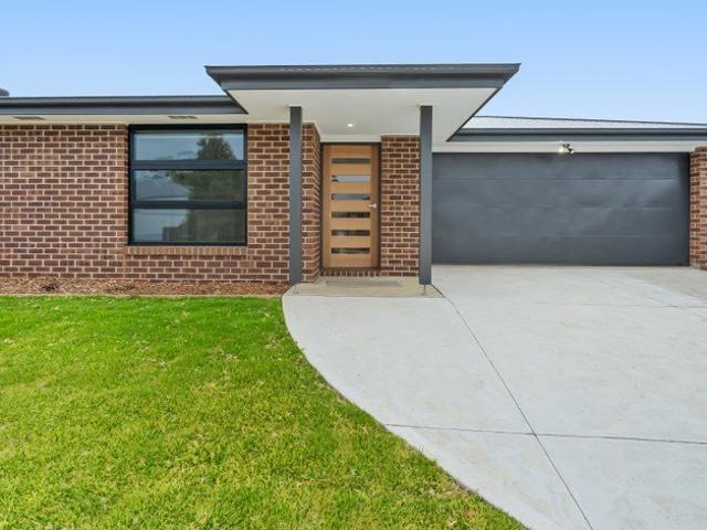 BRAND NEW FAMILY HOME WITH FLEXIBLE 4TH BEDROOM