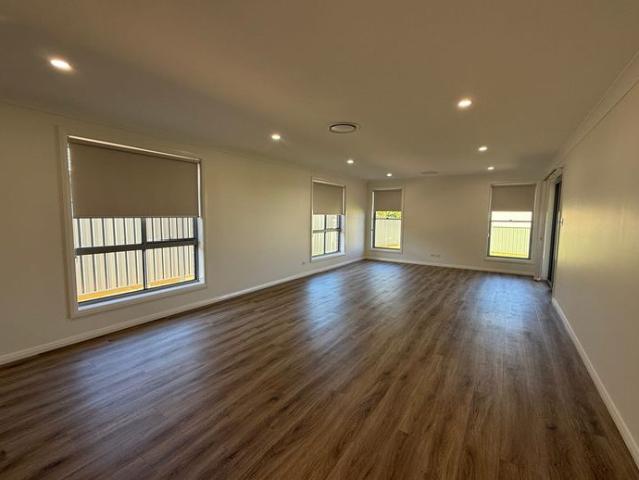 BRAND NEW FAMILY HOME WITH MODERN FEATURES