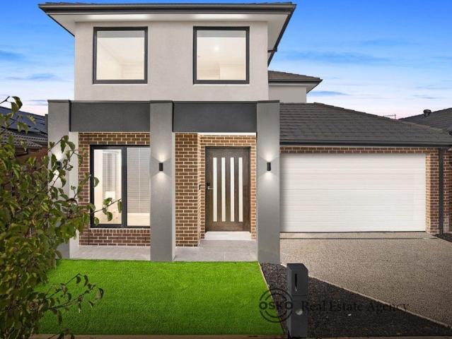 Brand New Family Home with Modern Luxury & Weir Views
