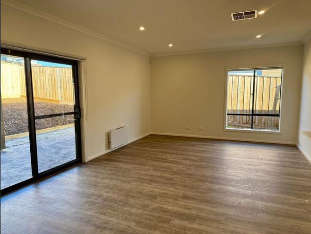 BRAND NEW FAMILY HOME WITH MODERN STYLE QUALITY FINISHES