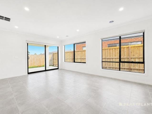 Brand New Family Home with Multiple Living Areas & Solar Savings