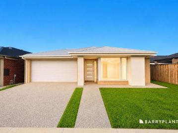 Brand New Family Home with Solar Savings & Multiple Living Zones