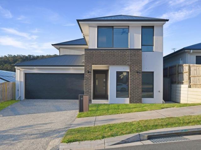 BRAND NEW FAMILY HOME WITH SPACE TO GROW