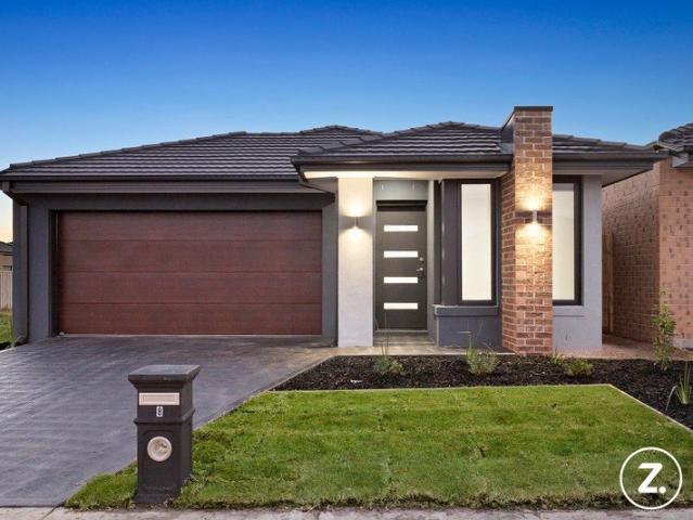 Brand New Family Home with Study in Thriving New Estate