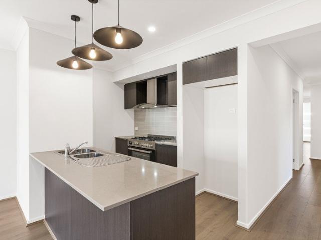 Brand New Family Luxury Spacious 4 Bedroom Home in One of Lara's Most Sought After Locations!