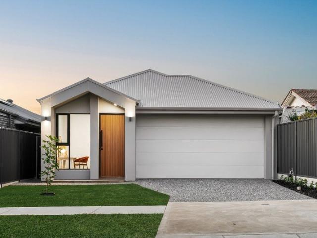 Brand New Family Living with Contemporary Style
