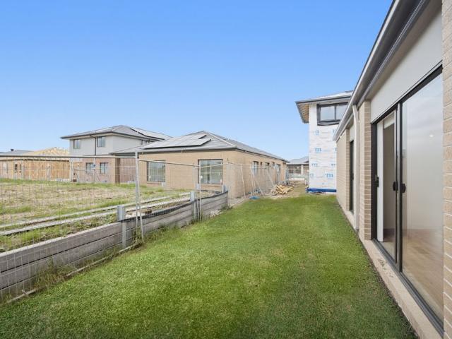 Brand New Family Living with Space, Style & Outdoor Entertaining