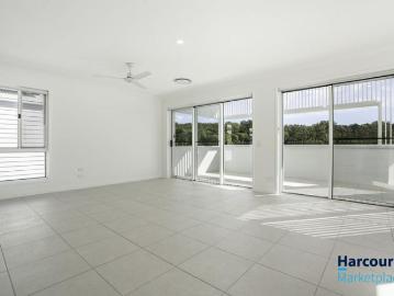 Brand New Family Living With Space, Style & Parkside Outlook