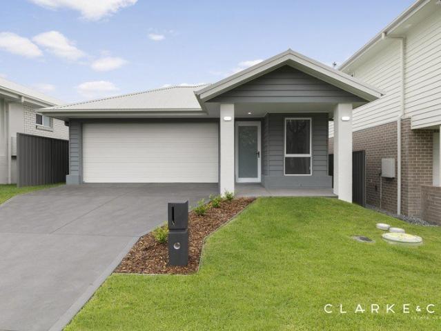 BRAND NEW FAMILY LIVING, BEAUTIFULLY DELIVERED!