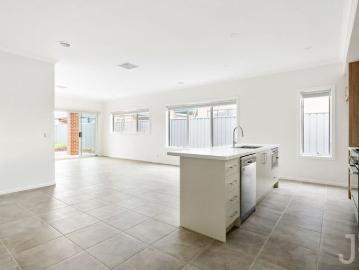 Brand New Family Living in the Heart of Nar Nar Goon