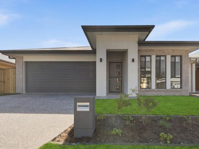 BRAND NEW! Family Living in the Heart of South Maclean