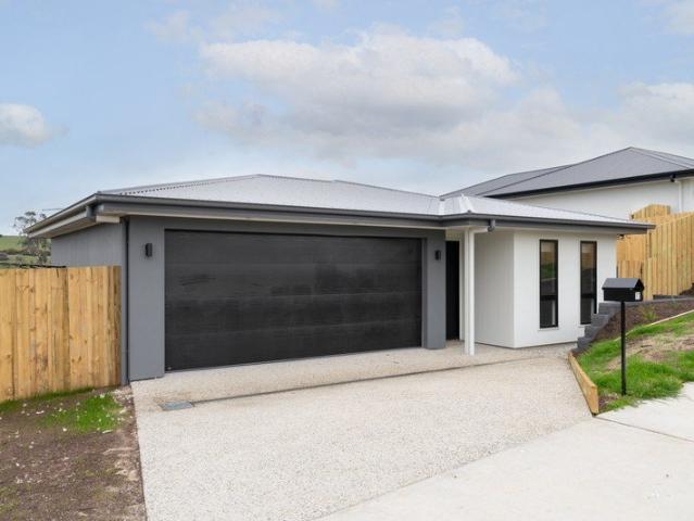 Brand New Family Living in the Heart of St Leonards