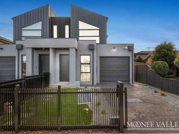 Brand New Family Living in a Blue Chip Keilor East Address