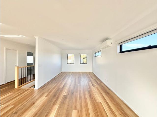 Brand New Family Living in a Prime Clifton Springs Location