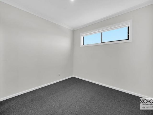 Brand New Family Living in a Prime Cranbourne East Location